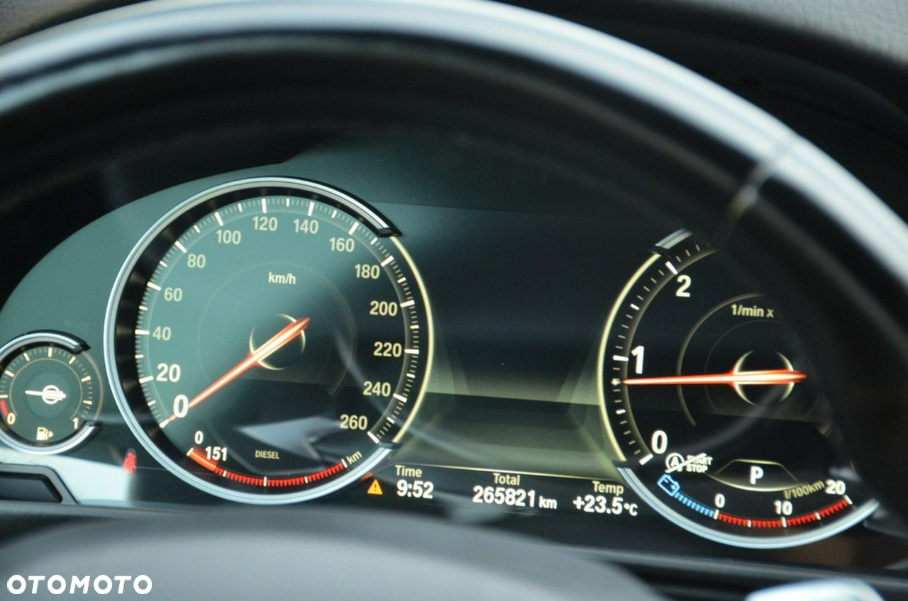 BMW Seria 5 - 35