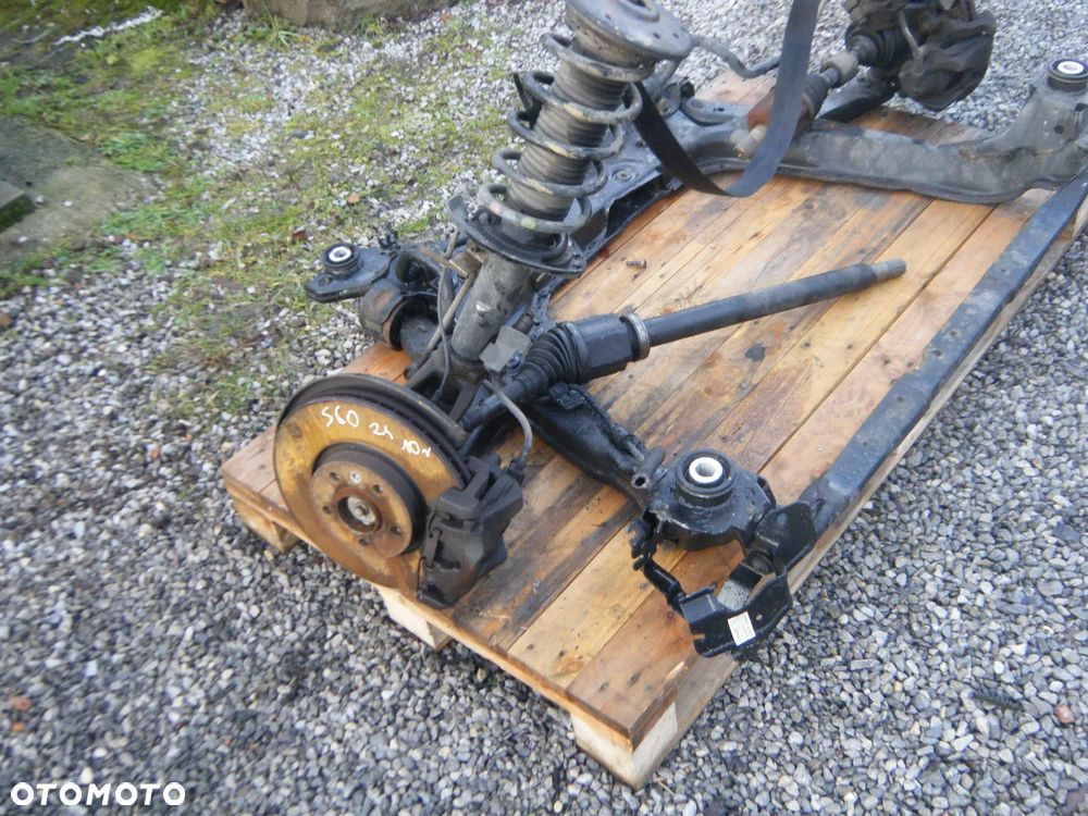 ZWROTNICA AMORTYZATOR WAHACZ PRAWY PRZÓD VOLVO S60 II 10r 2,4 D5 - 2