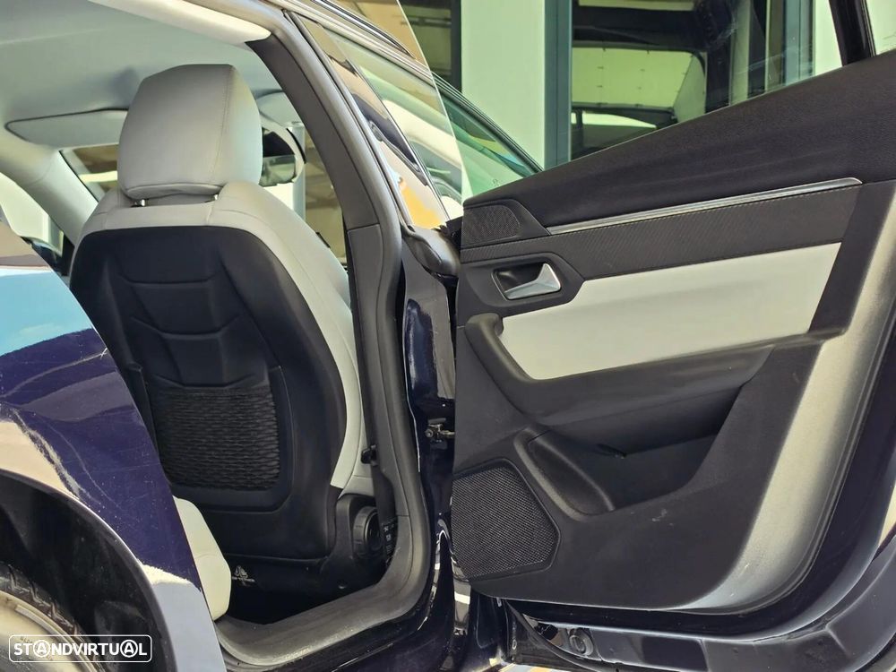 Peugeot 508 SW 1.6 Hybrid Allure e-EAT8 - 33