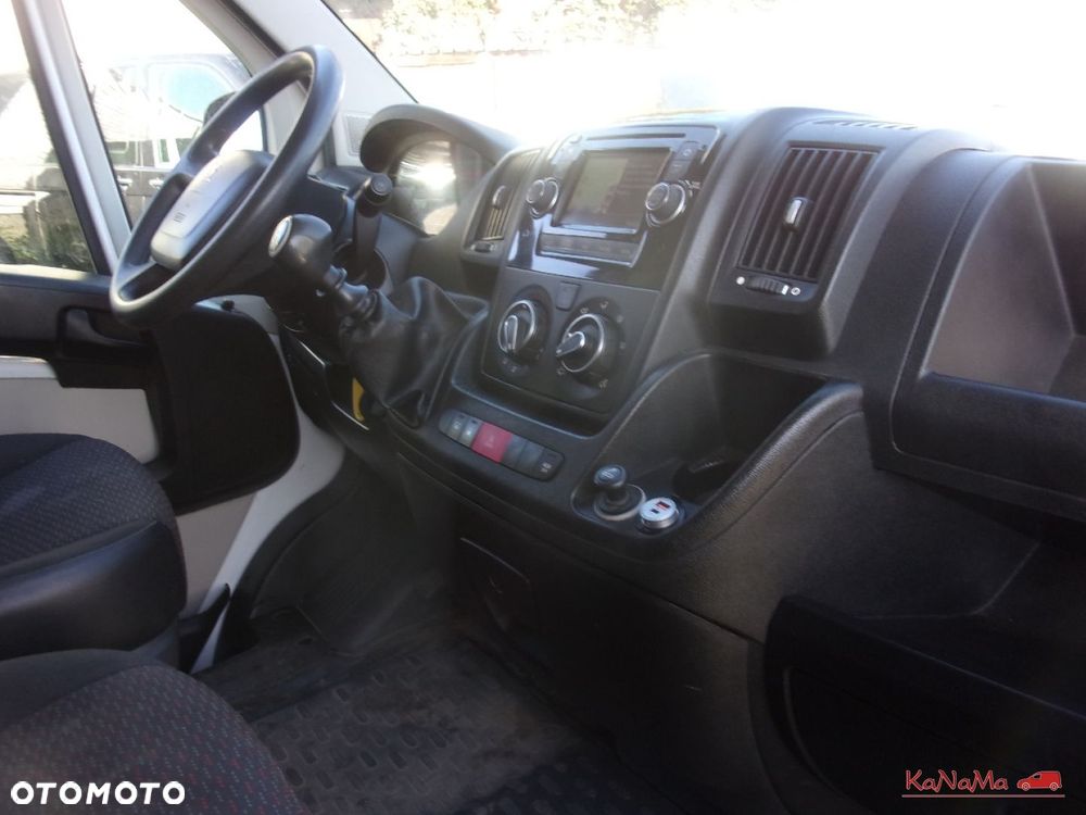Peugeot Boxer - 32