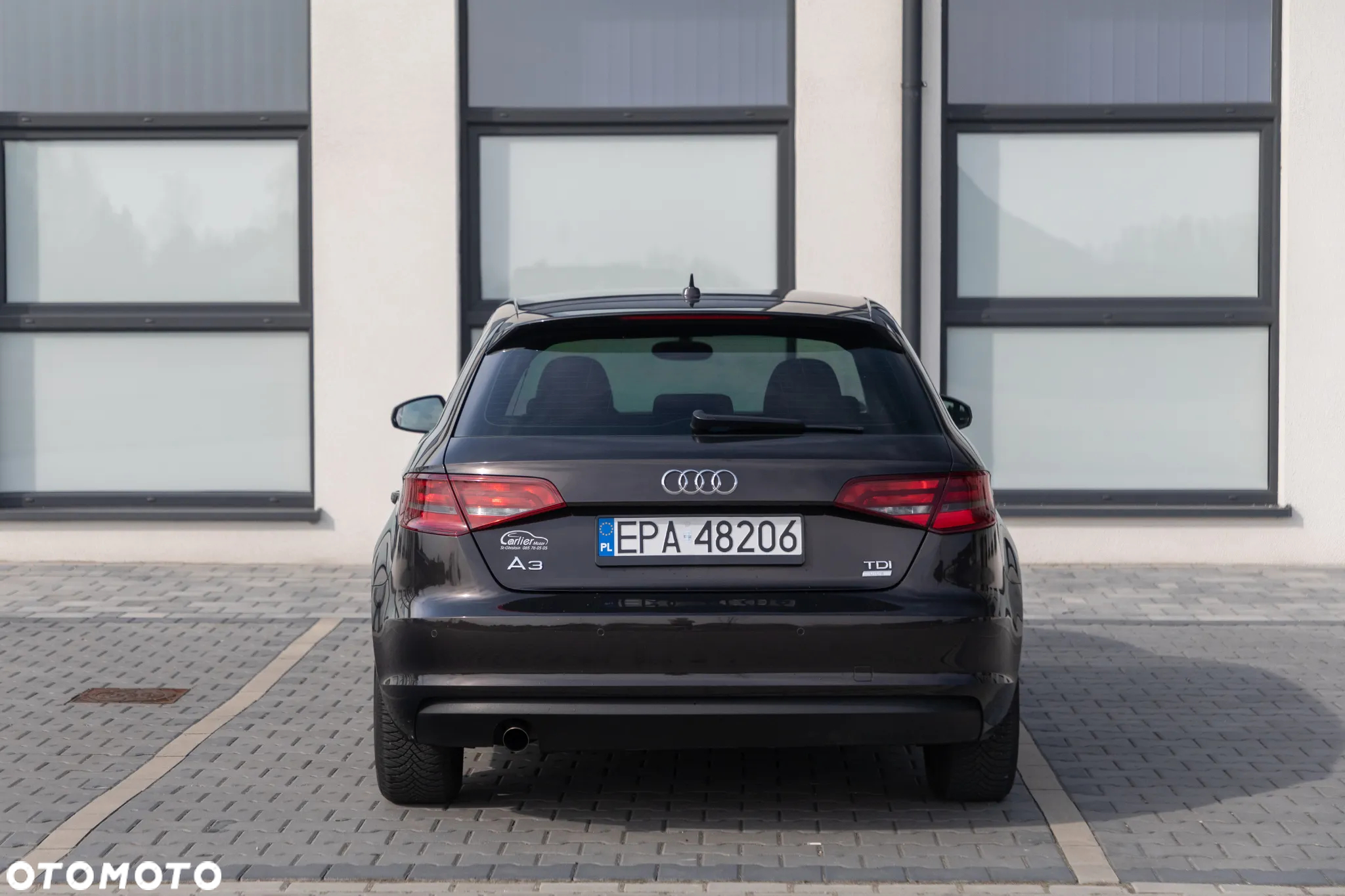 Audi A3 1.6 TDI ultra Attraction - 8