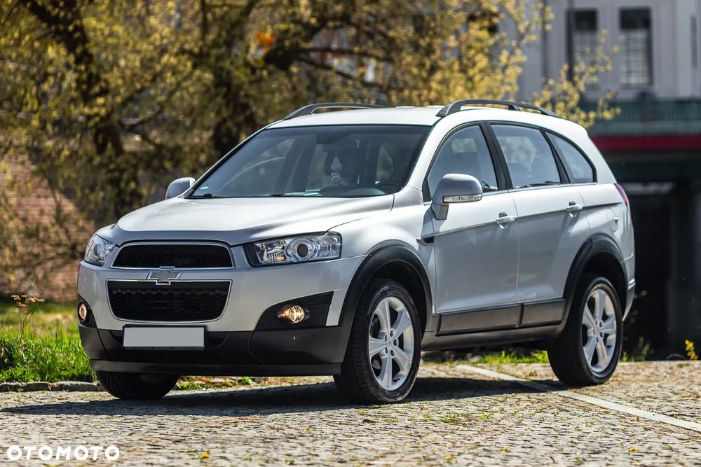 Chevrolet Captiva - 12