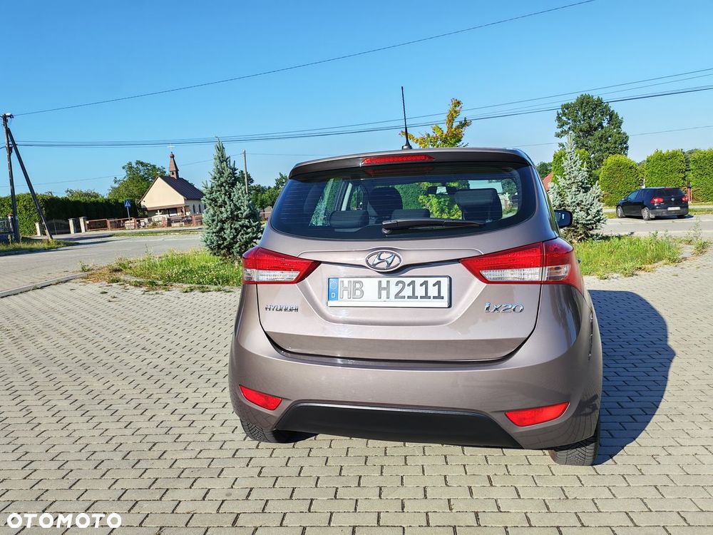 Hyundai ix20 1.4 blue Comfort - 6