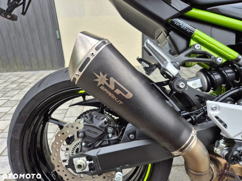 Kawasaki Z 900 - 11
