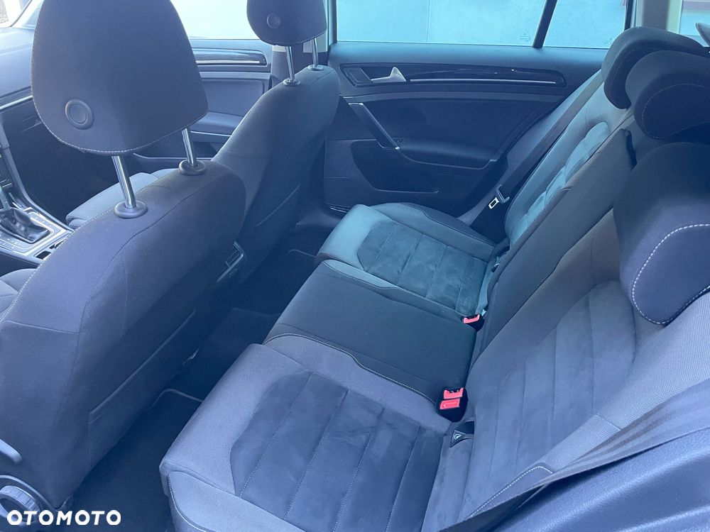 Volkswagen Golf 1.4 TSI BMT Highline DSG - 18