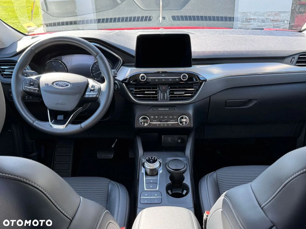 Ford Kuga - 9