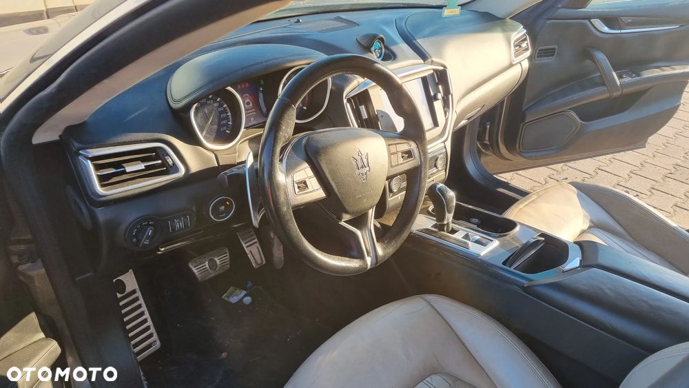 Maserati Ghibli - 26