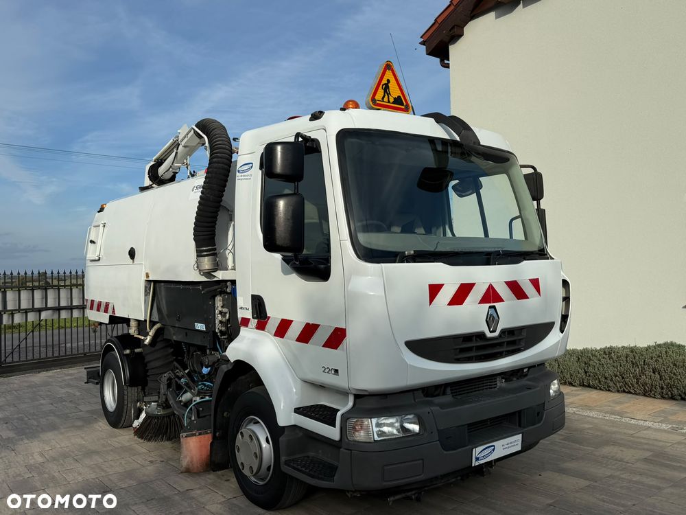 Renault Midlum