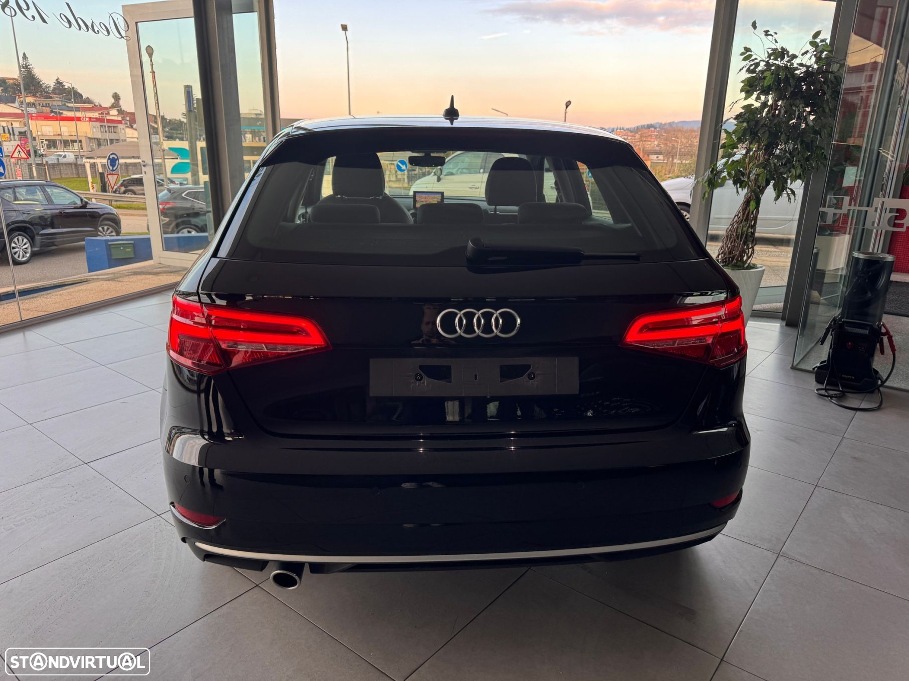 Audi A3 Sportback 30 TFSI Sport - 4