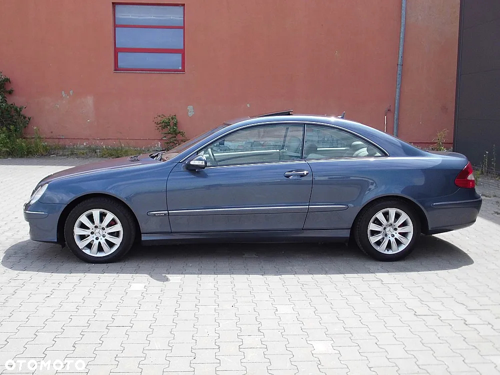 Mercedes-Benz CLK Coupe 220 CDI Automatik Elegance - 17