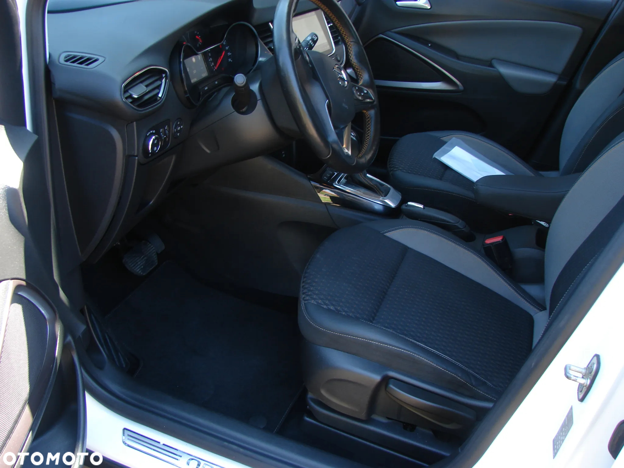 Opel Crossland X - 5