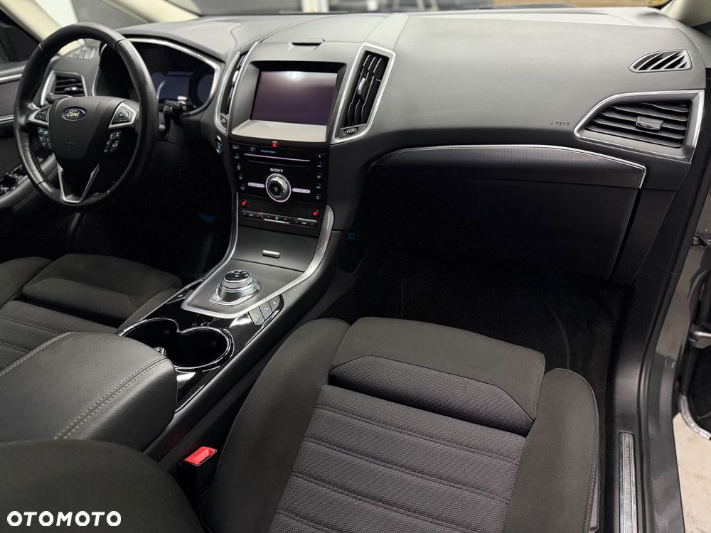 Ford S-Max 2.0 EcoBlue Titanium - 20