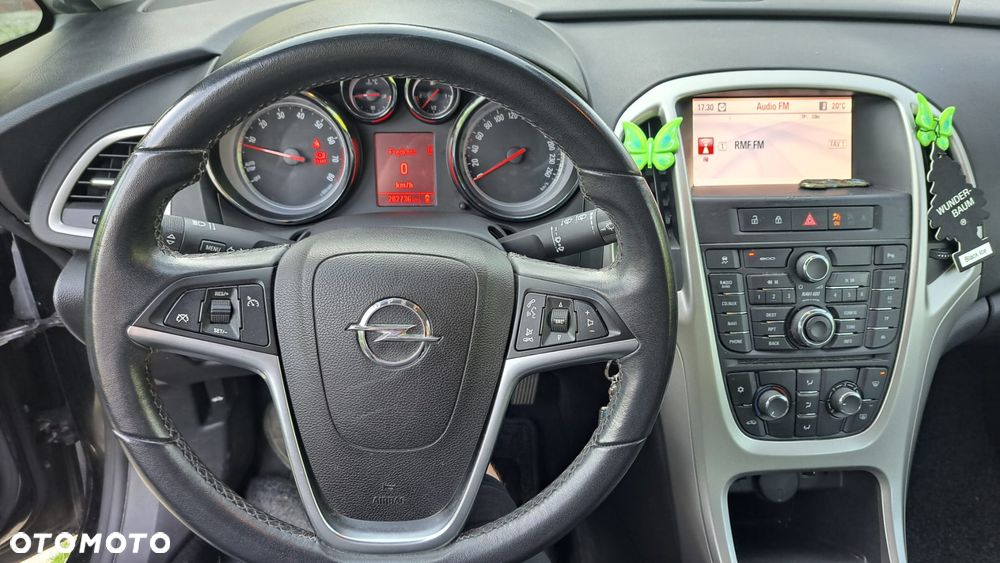 Opel Astra - 11