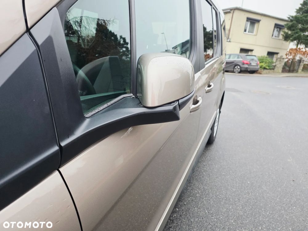 Ford Tourneo Connect Gr 1.5 EcoBlue Titanium PowerShift - 37