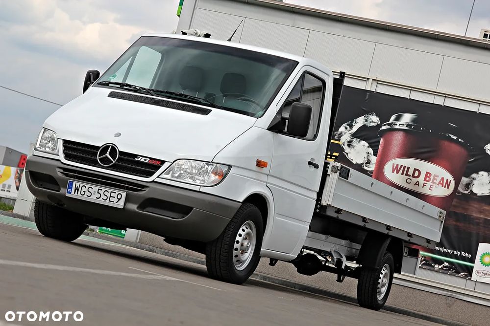 Mercedes-Benz Sprinter - 5