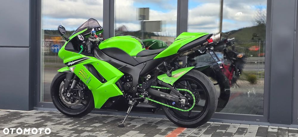 Kawasaki ZX - 24