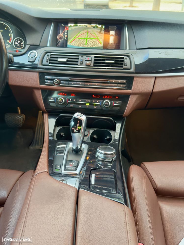 BMW 520 d Line Luxury Auto - 14