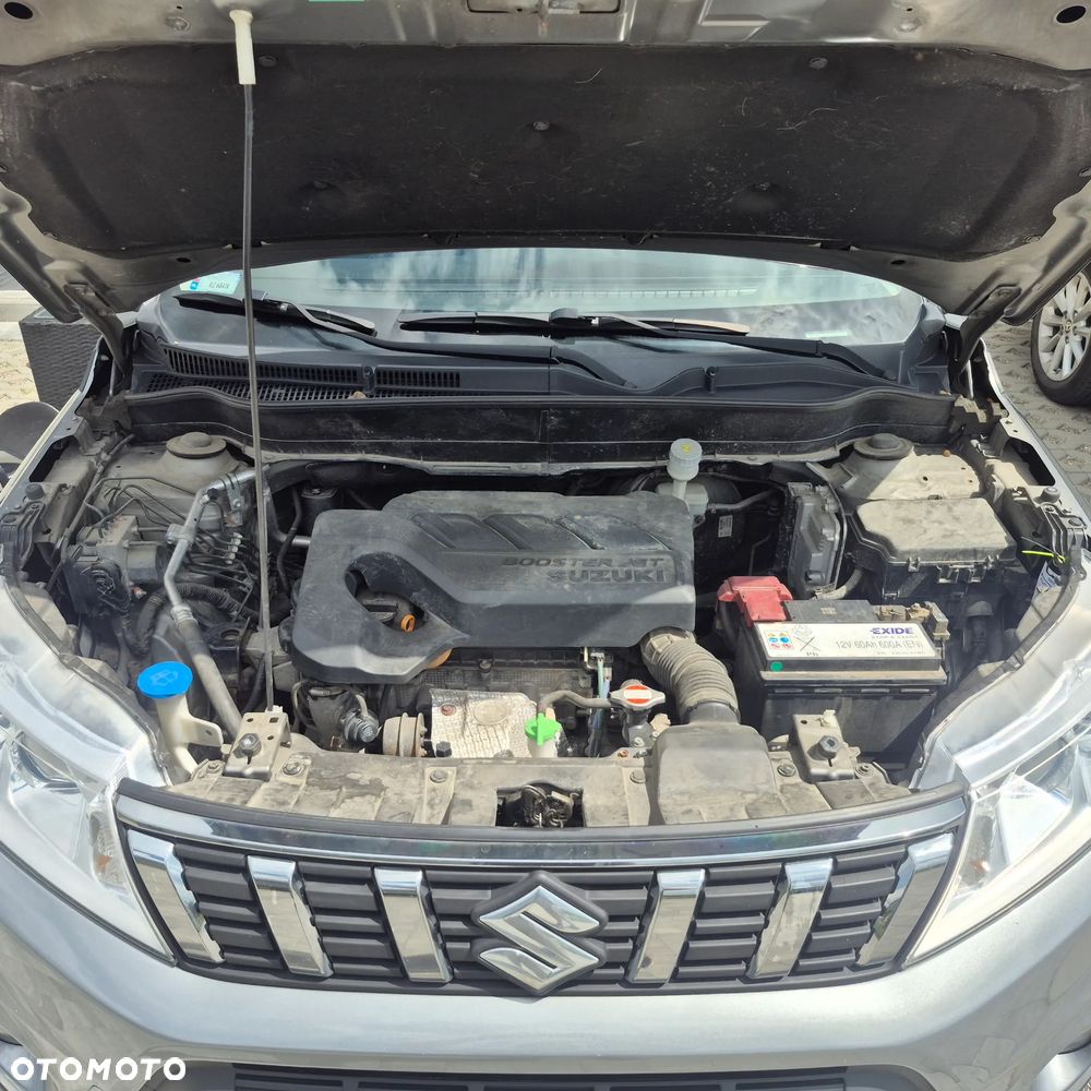 Suzuki Vitara 1.0 Boosterjet Premium 2WD - 11