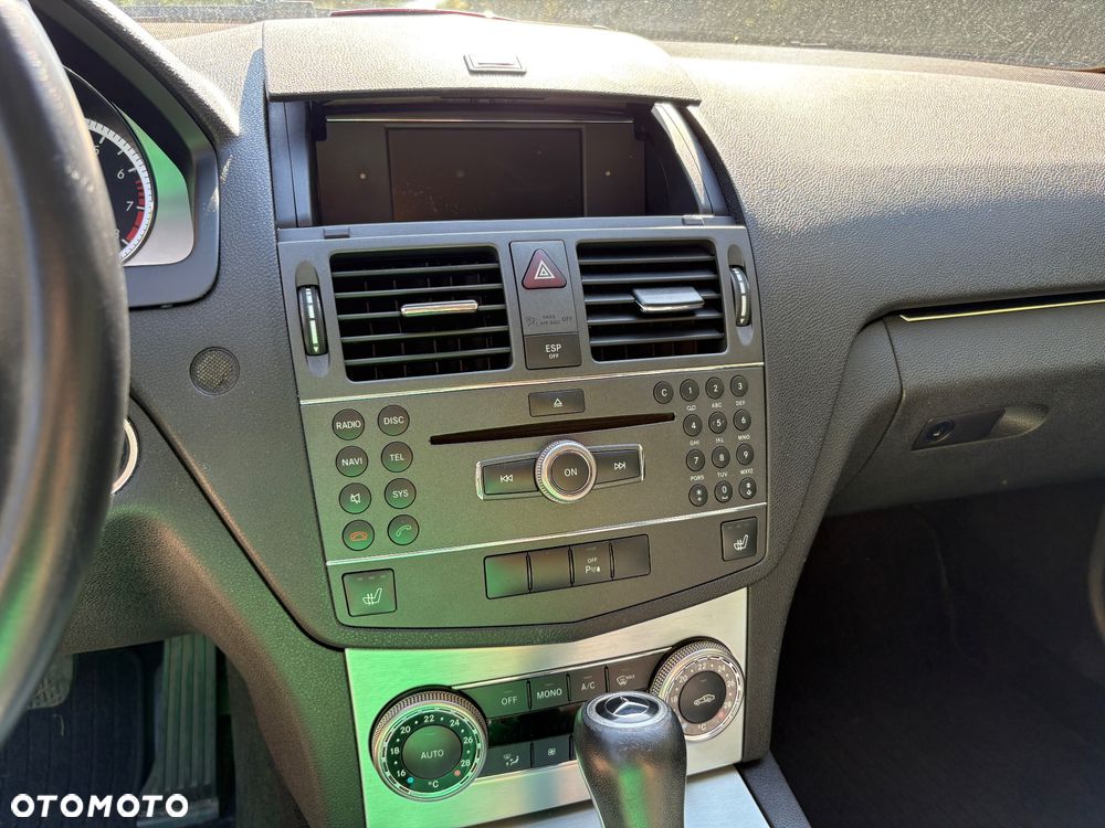 Mercedes-Benz Klasa C 180 Kompressor Automatik BlueEFFICIENCY Avantgarde - 18