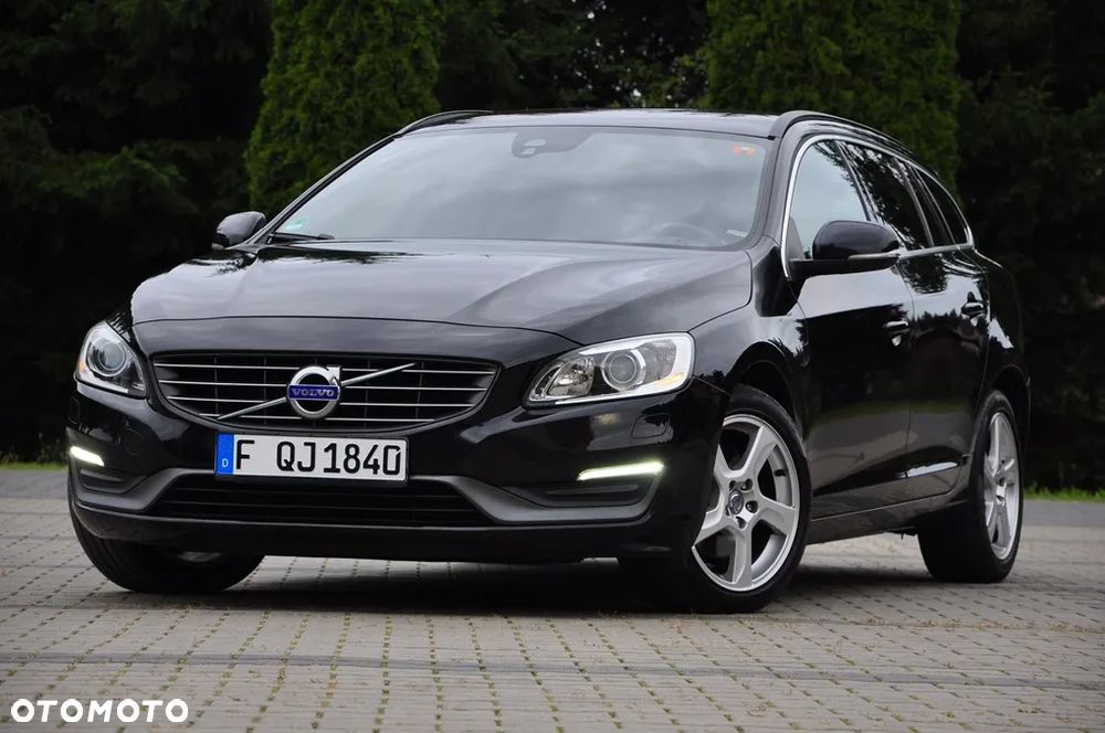 Volvo V60 D3 Geartronic Summum - 6