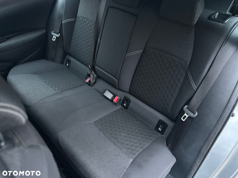 Toyota Corolla 2.0 Hybrid Comfort - 22