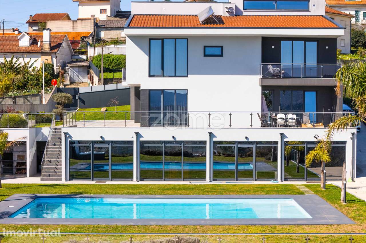 Moradia T5+1 de Luxo | Jovim – Gondomar - Grande imagem: 2/60