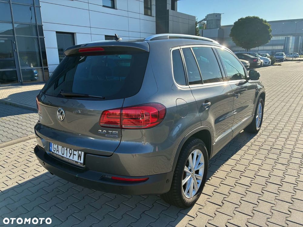Volkswagen Tiguan 2.0 TSI 4Mot Sport&Style DSG - 4
