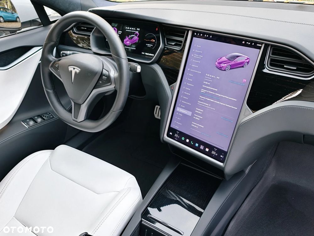 Tesla Model S Performance - 3