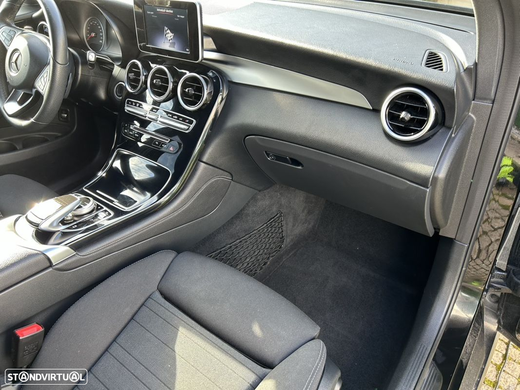 Mercedes-Benz GLC 220 d 4Matic 9G-TRONIC - 41
