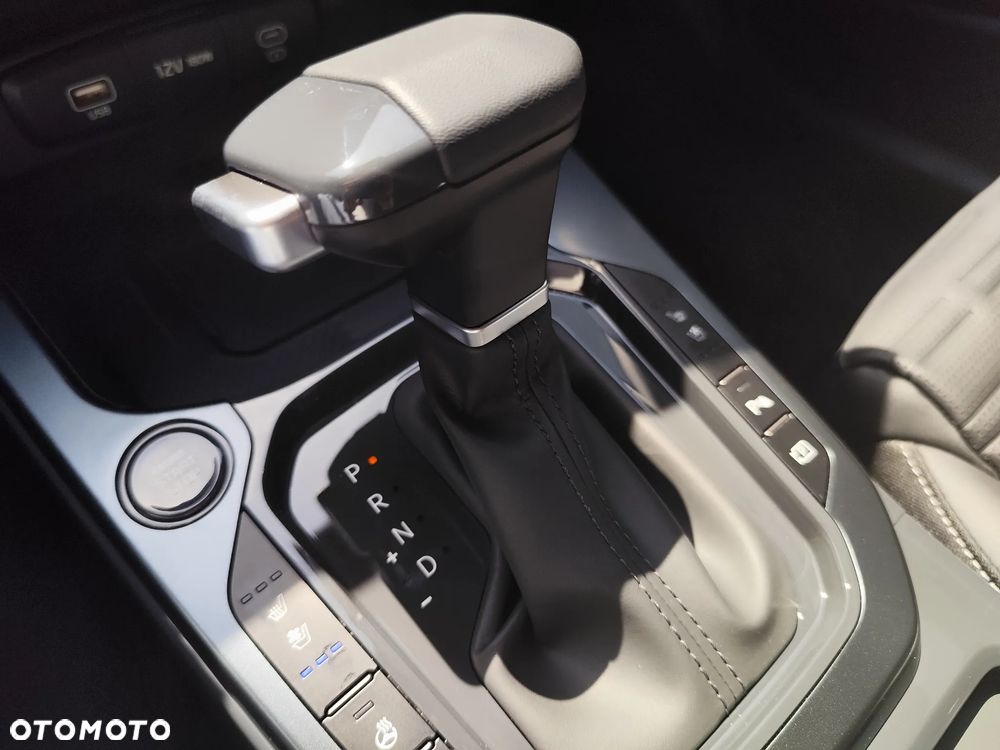 Kia XCeed 1.6 T-GDI Business Line DCT - 21