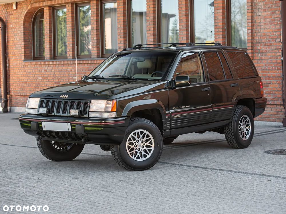 Jeep Grand Cherokee - 13