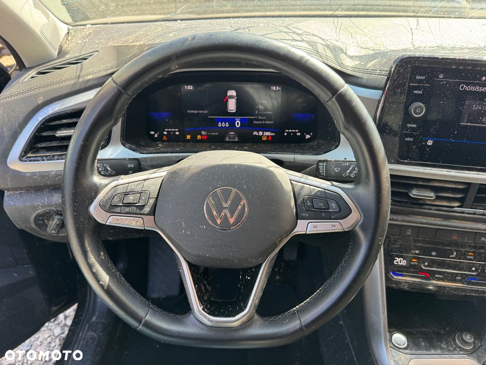 Volkswagen T-Roc - 11