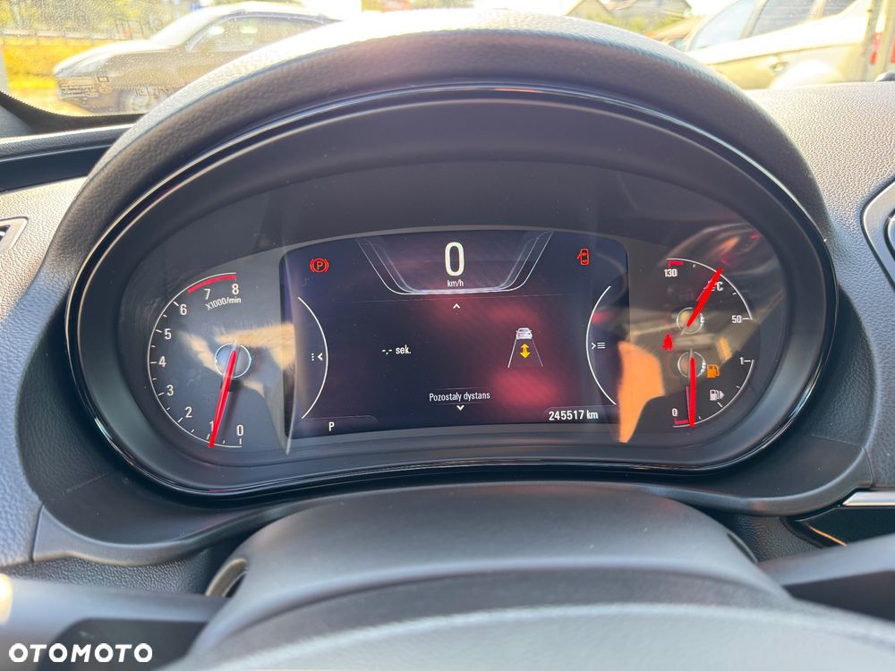 Opel Insignia 2.0 Turbo Sports Tourer 4x4 Automatik Innovation - 18