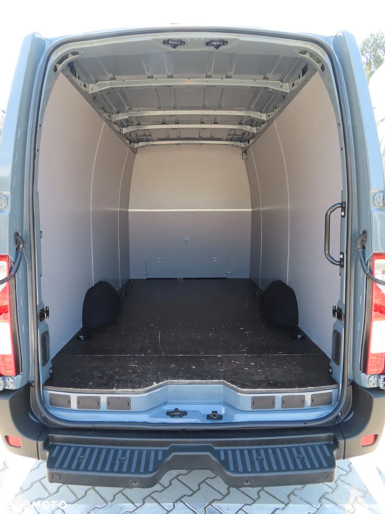 Renault Master 2.3 dCi 163 KM 7-Mio Osobowy + 895 Kg Ładowność Doka Dubel Brygadowy Ekstra Długi 4383 mm Furgon Blaszak HAK 2500 Kg Rozstaw Osi 4332 mm WZMACNIANY Napęd Na Tylną Oś Stan Auta Jak Nowy OKAZJA POLECAM - 18