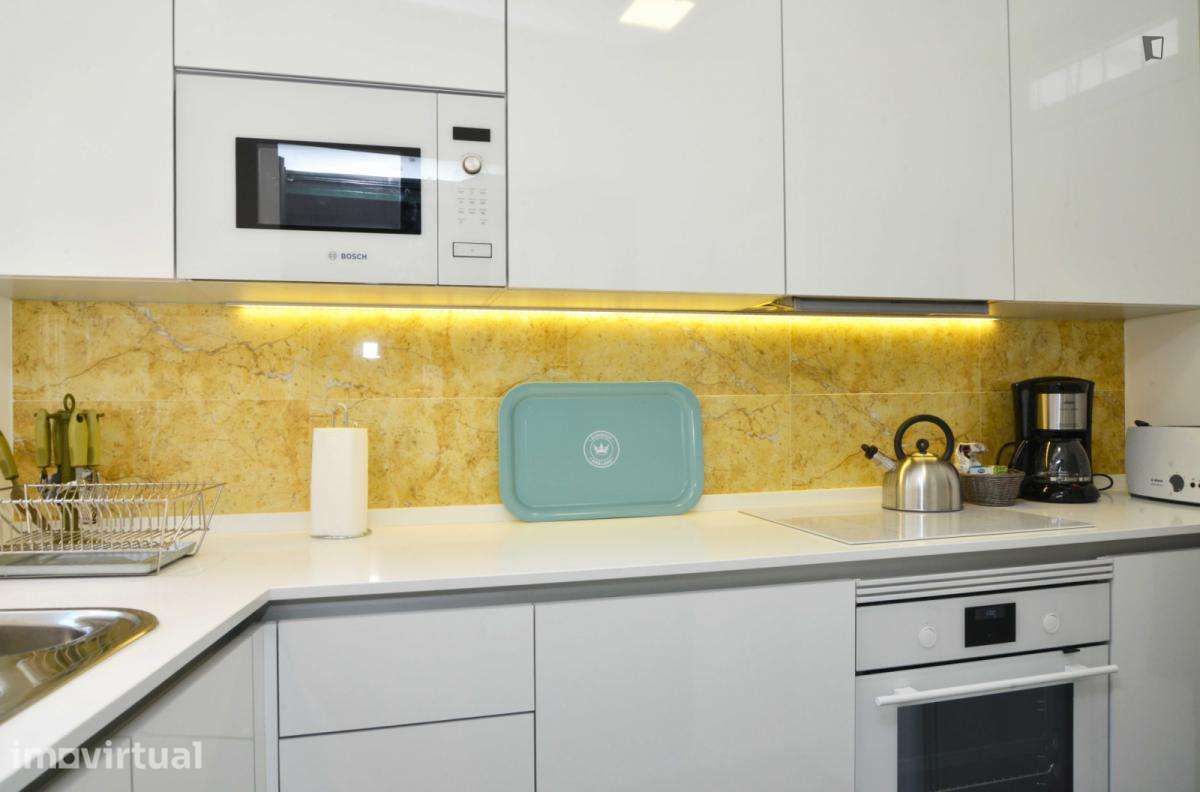 Casa com 2 quartos - localizado em Linda-a-Velha Lisbon - Grande imagem: 2/21
