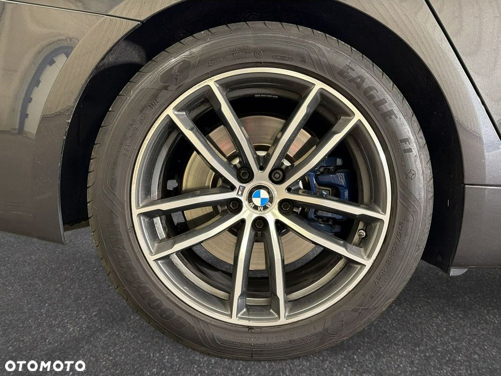 BMW Seria 5 - 19