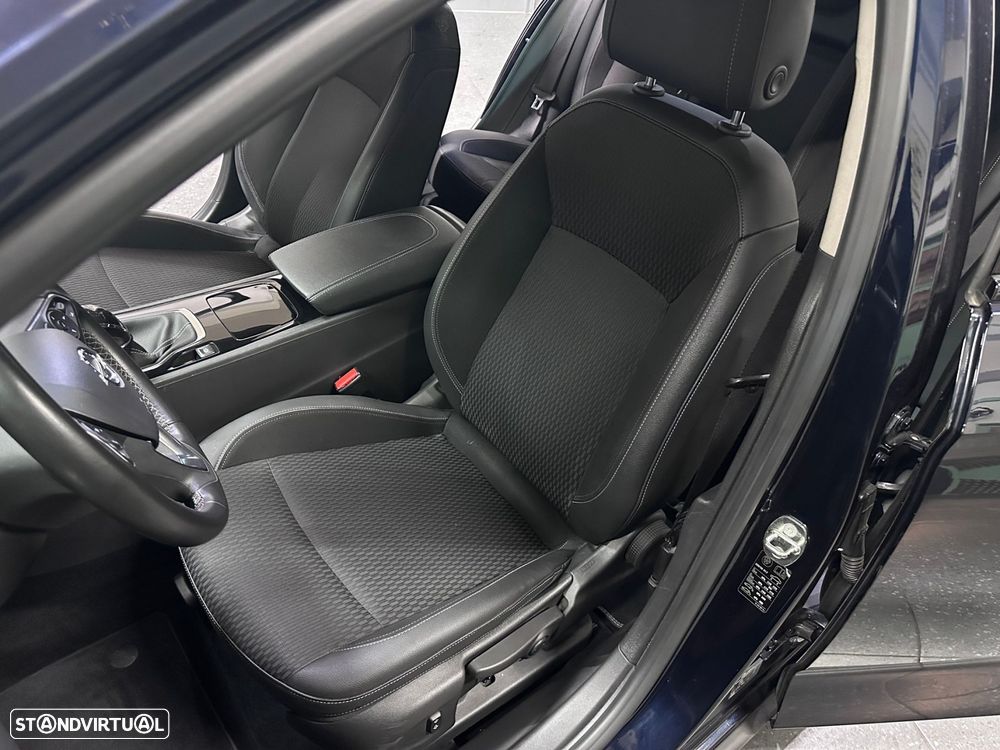 Opel Insignia Sports Tourer 2.0 CDTi Executive S/S - 12
