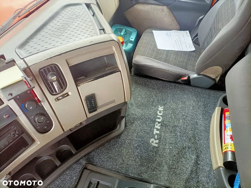 Renault Premium - 14