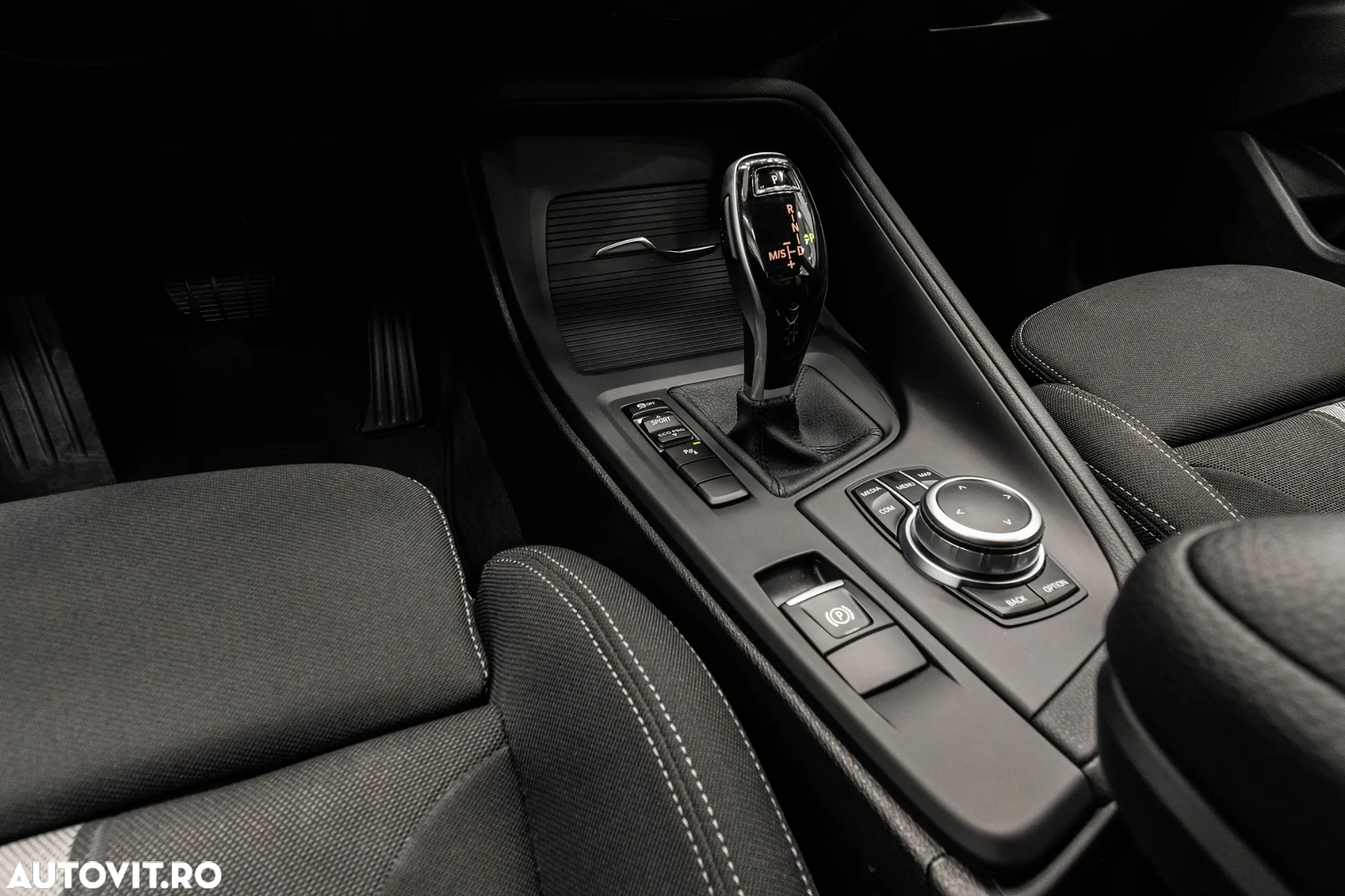 BMW X1 - 13