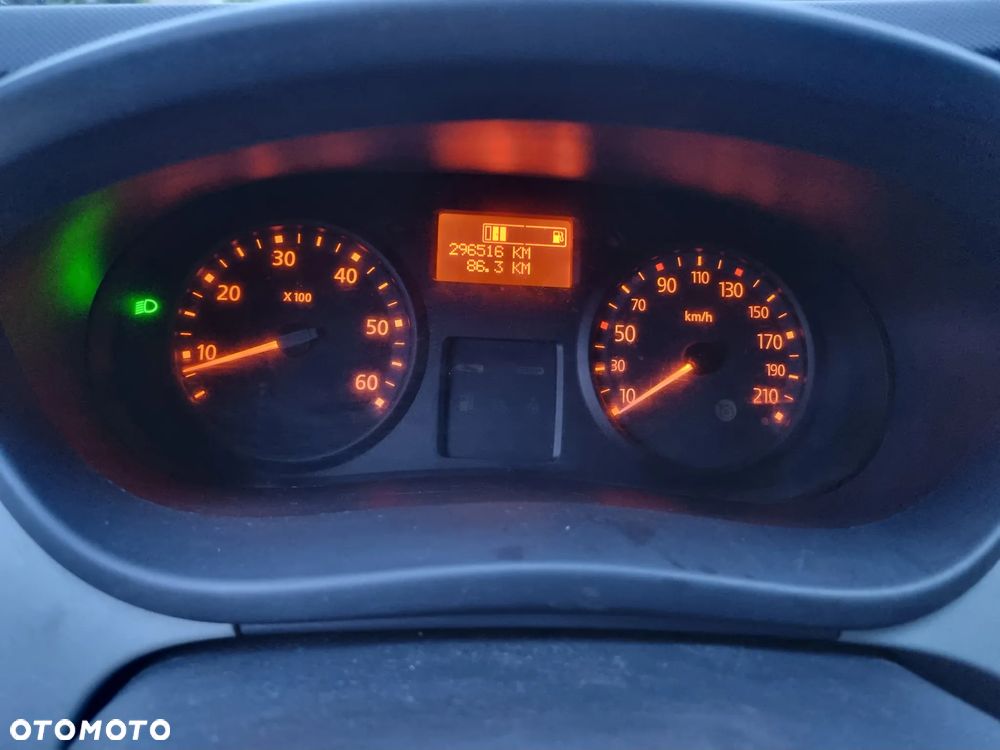 Nissan Primastar - 8