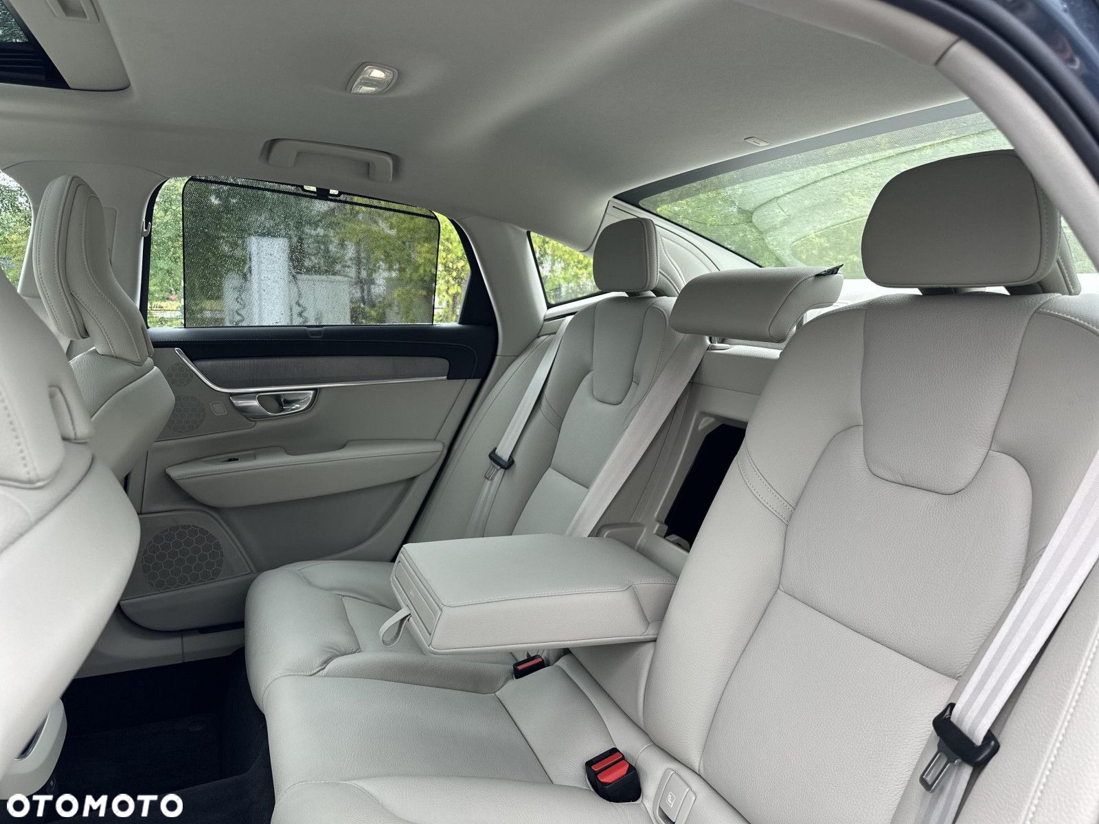 Volvo S90 - 13