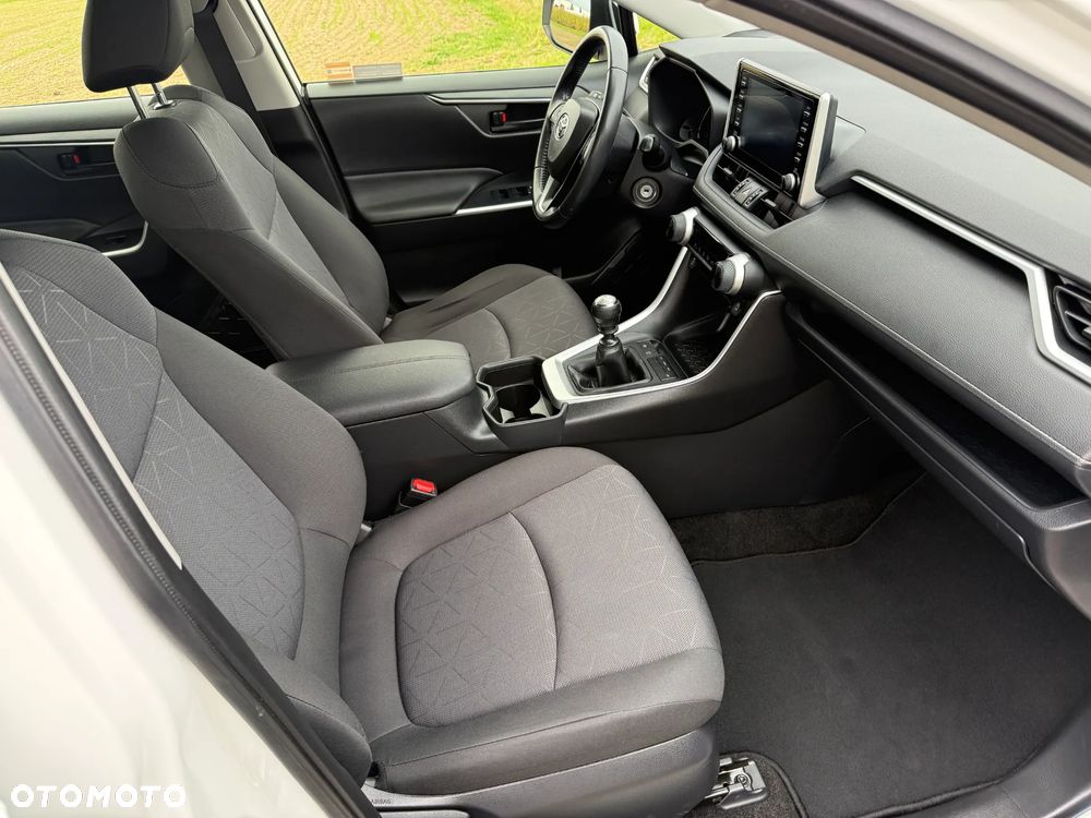 Toyota RAV4 2.0 Comfort 4x2 - 7