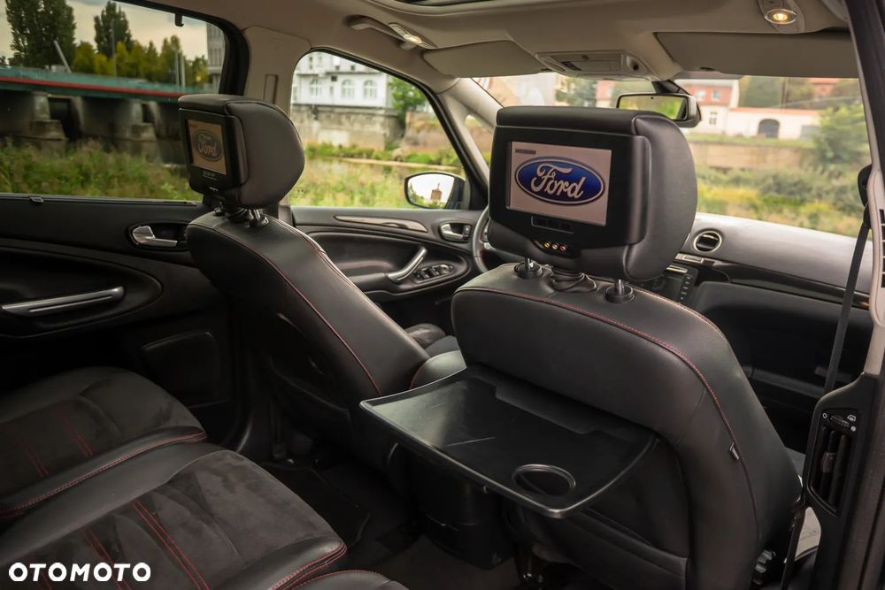Ford S-Max - 28