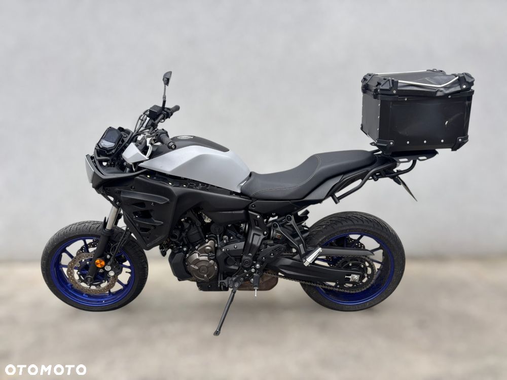 Yamaha MT - 5
