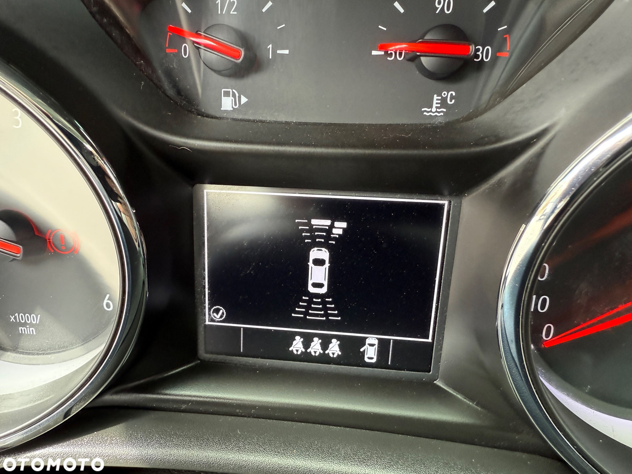 Opel Astra 1.6 D (CDTI) Start/Stop Business - 16