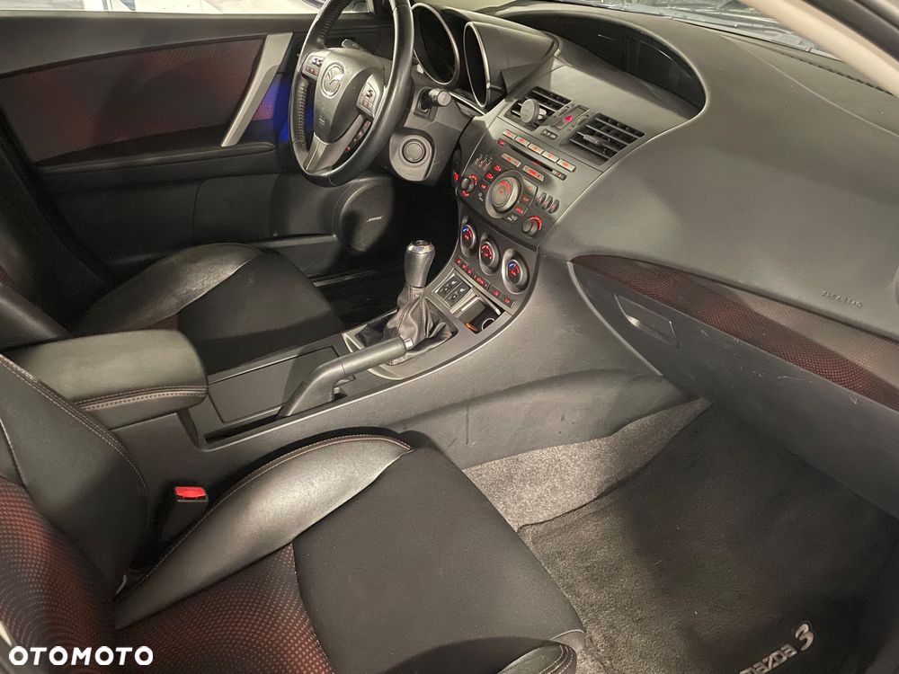 Mazda 3 - 11