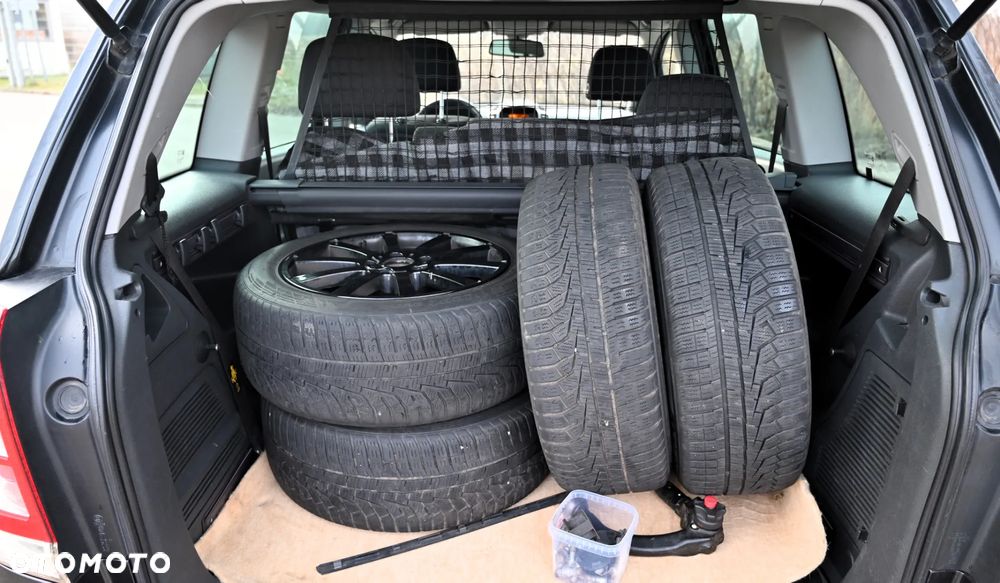 Opel Zafira - 27