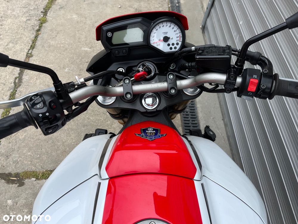 Yamaha FZ - 31