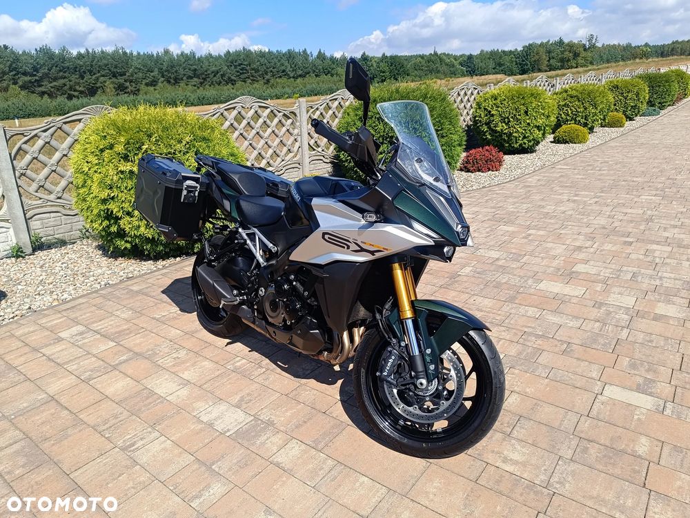Suzuki GSX 1000 - 1