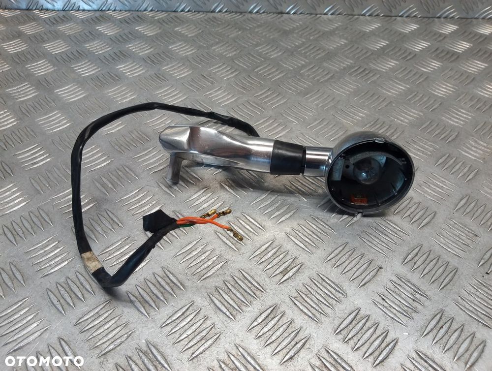 Kierunkowskaz przedni lewy HONDA VTX 1800 N/R/S/T 02-08r   PN. 33450-MBH-673 - 1